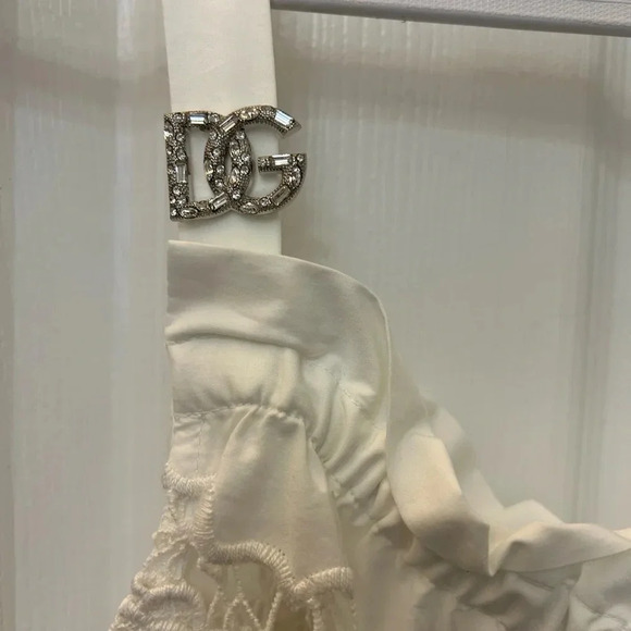 ! Dolce & Gabbana
Dolce & Gabbana Openwork Embroidery Poplin Top - Picture 8 of 9